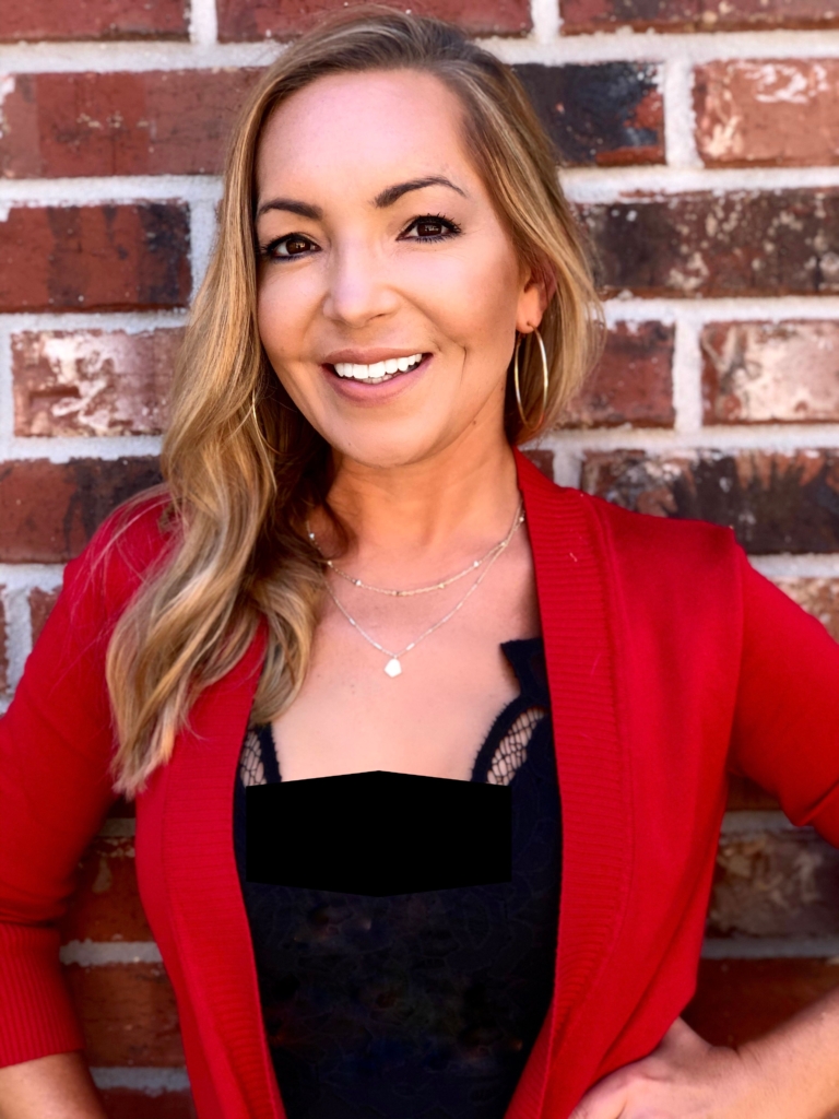 Lauren’s Headshot (3024 x 4032 px)